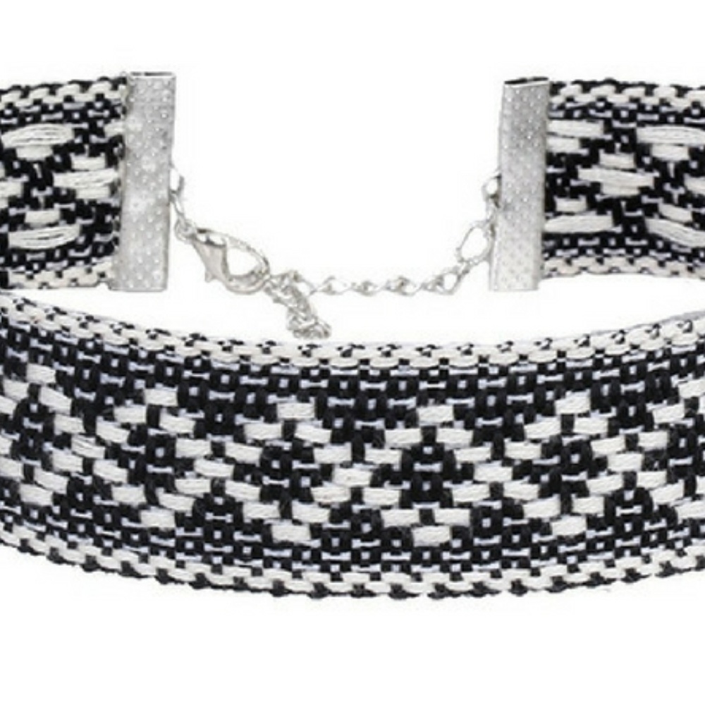 Necklace Choker - Native Knit Black & White